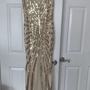 $25 Dress Size M/ L